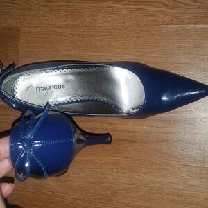 GUC Maurices size 7.5 blue pumps w/bow on back